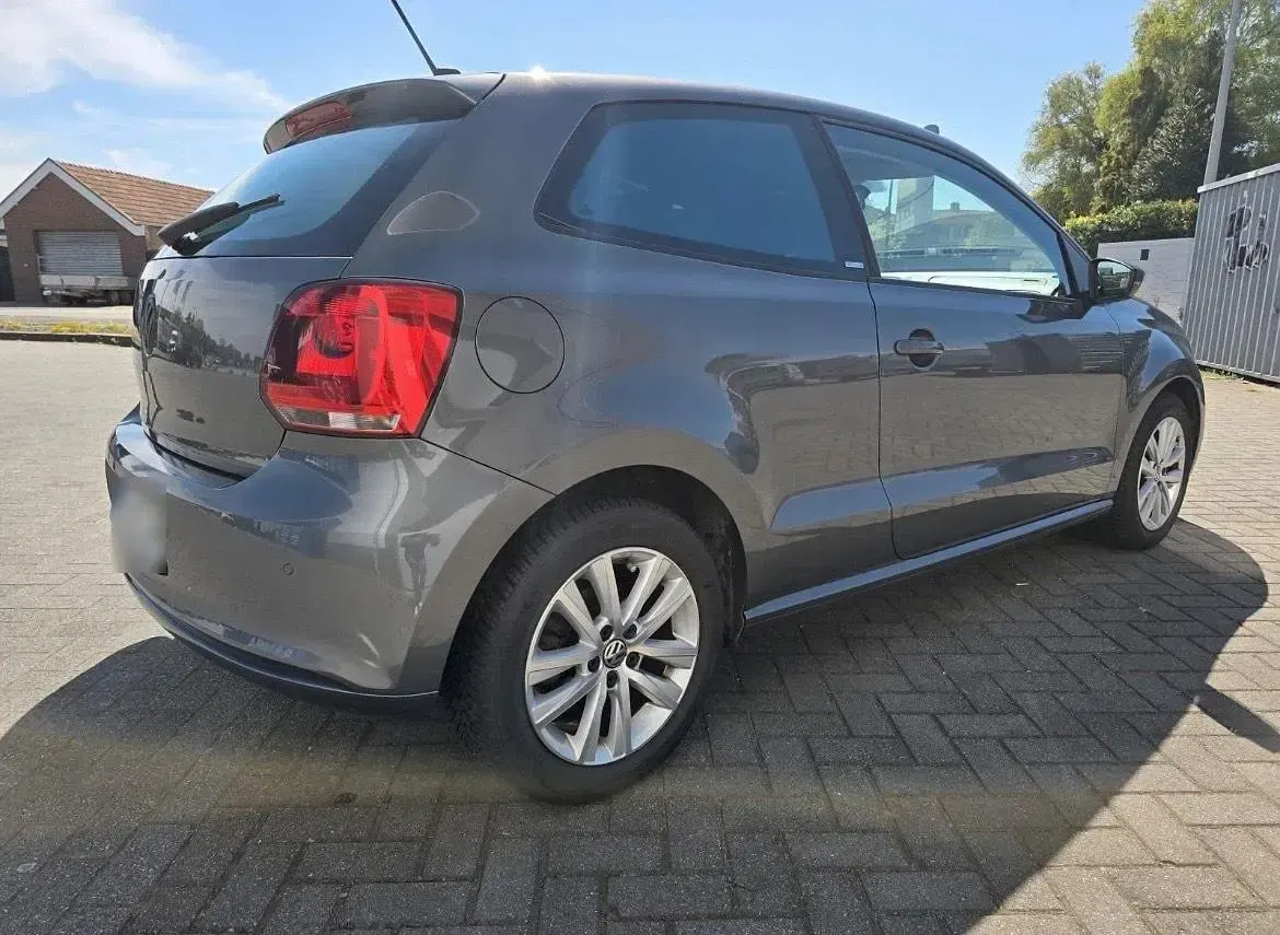 Gebraucht VW Polo Edition 90 PS (66 kW) 2011 Grau Kleinwagen