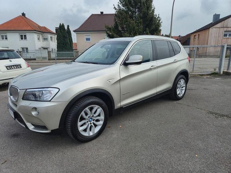 Silber Gebraucht 2011 BMW X3 xLine SUV | 8.900 € (Superpreis) - Bild 1/4