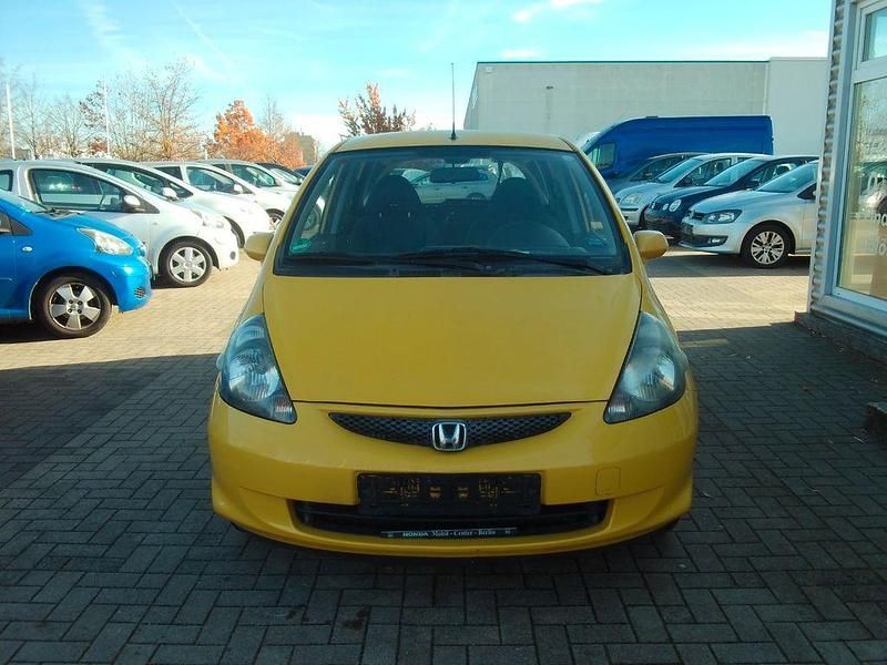 Gelb Gebraucht 2005 Honda Jazz S Kleinwagen | 1.900 € (Fairer Preis) - Bild 1/4