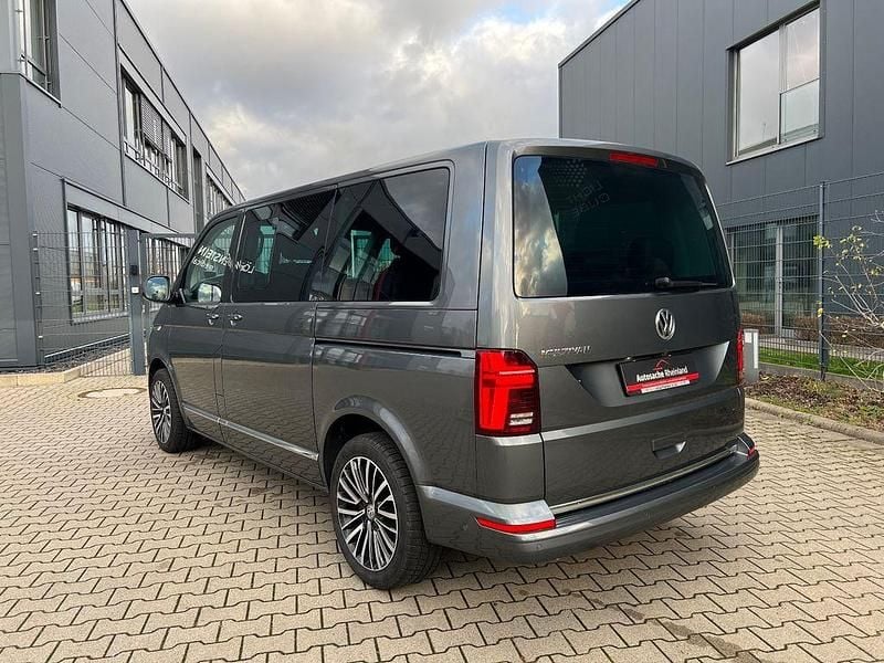 Usata VW Multivan Highline 199 CV (146 kW) 2020 Grigio Monovolume