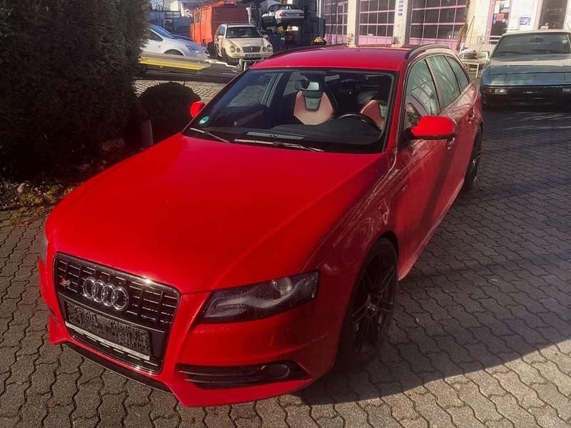 Gebraucht Audi S4 333 PS (244 kW) 2009 Brillantrot Kombi