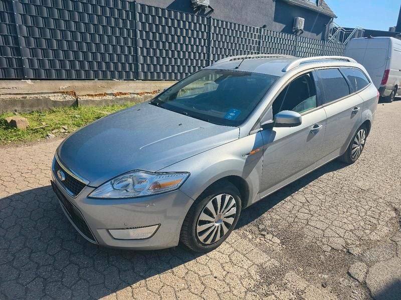 Gebraucht Ford Mondeo 136 PS (100 kW) 2009 Grau Kombi