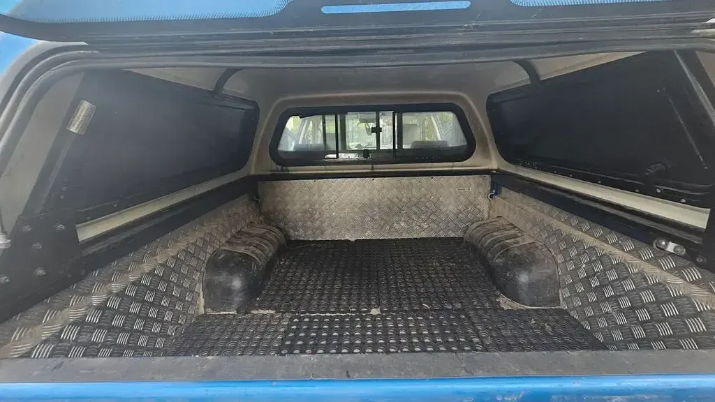 Gebraucht Toyota HiLux Executive 171 PS (125 kW) 2012 Blau Pickup