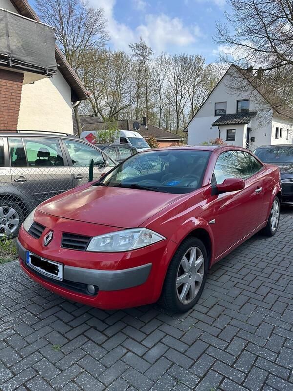 Rot Gebraucht 2005 Renault Mégane Cabriolet Cabrio | 1.650 € (Guter Preis) - Bild 1/4