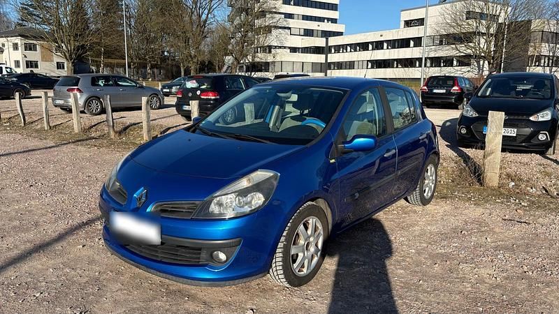 Gebraucht Renault Clio III 110 PS (80 kW) 2006 Blau Kleinwagen