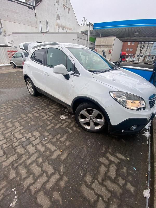 Gebraucht Opel Mokka 135 PS (99 kW) 2013 Weiß SUV