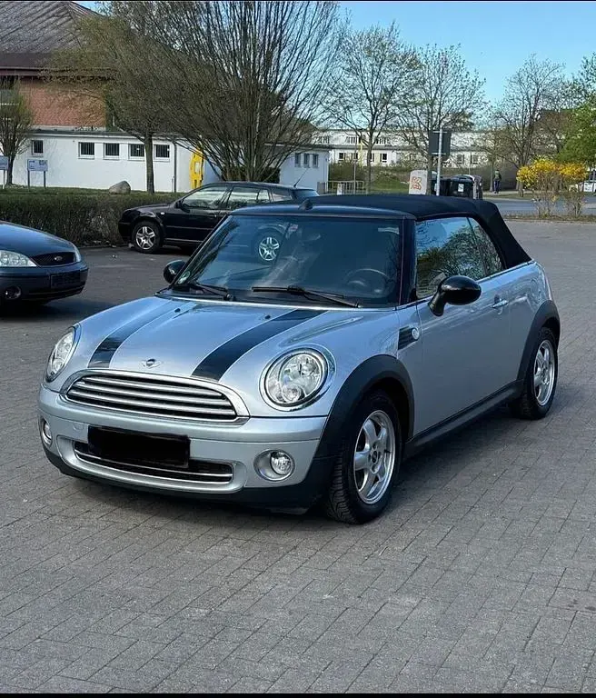 Gebraucht Mini Cooper Cabriolet 120 PS (88 kW) 2009 Silber Cabrio