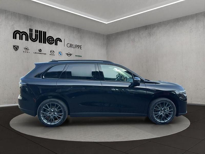 Neu Leapmotor C10 439 kW (598 PS) 2026 Schwarz SUV