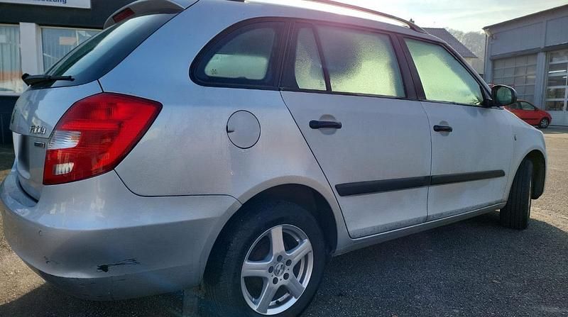 Gebraucht Skoda Fabia 70 PS (51 kW) 2011 Kombi