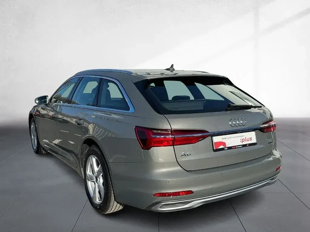 Używany Audi A6 Advanced Plus 245 KM (180 kW) 2025 Szary Kombi