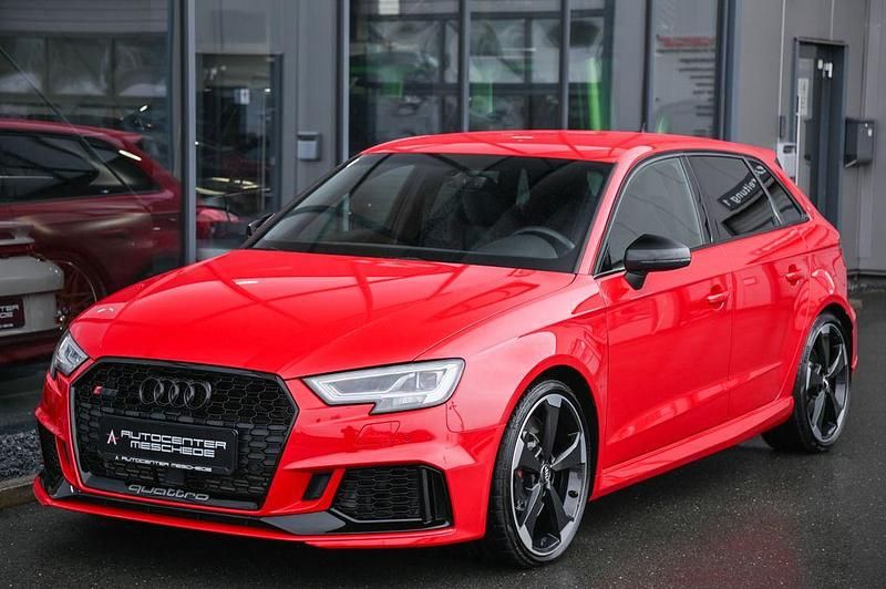 Gebraucht Audi RS3 Ambiente 400 PS (294 kW) 2019 Rot Limousine