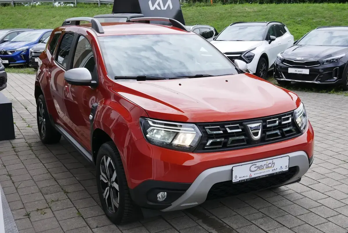Gebraucht Dacia Duster Prestige 150 PS (110 kW) 2022 Orange arizona SUV