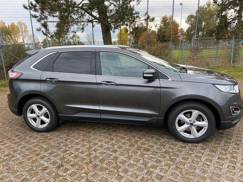 Usata Ford Edge 209 CV (153 kW) 2016 Grigio SUV