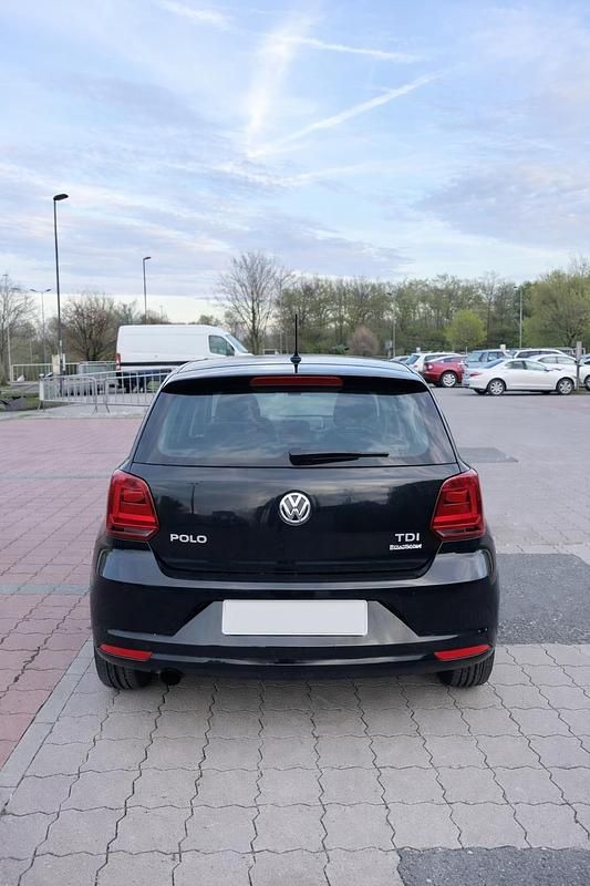 Gebraucht VW Polo 90 PS (66 kW) 2016 Schwarz Kleinwagen