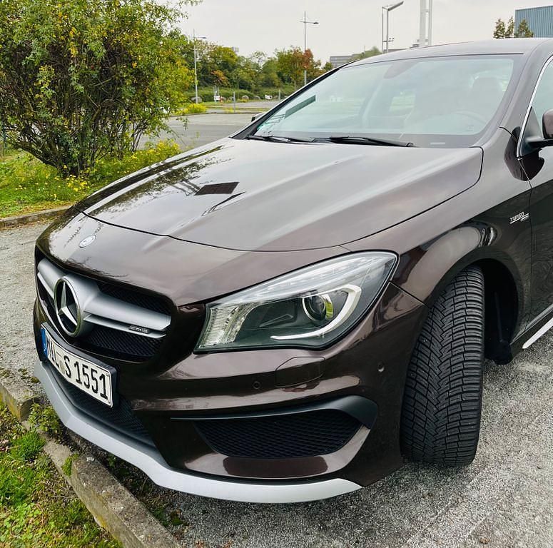 Braun Gebraucht 2015 Mercedes CLA45 AMG AMG Coupé | 19.600 € (Guter Preis) - Bild 1/4