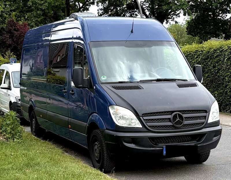 Blau Gebraucht 2008 Mercedes Sprinter Van | 39.900 € - Bild 1/4
