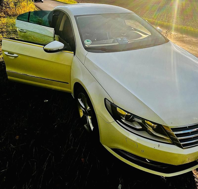 Weiß Gebraucht 2015 VW CC Limousine | 9.000 € (Guter Preis) - Bild 1/4