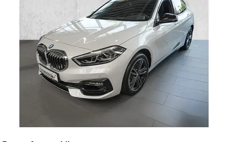 Gebraucht BMW 120 Sport Line 178 PS (130 kW) 2023 Weiß Kleinwagen