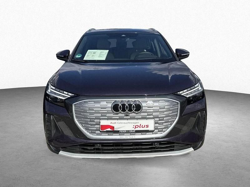 Gebraucht Audi Q4 e-tron Ambiente 219 kW (299 PS) 2023 Auroraviolett metallic SUV