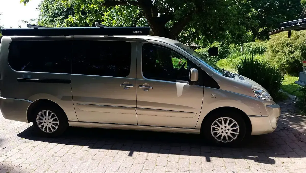 Gebraucht Citroën Jumpy 163 PS (119 kW) 2012 Grün Van / Kleinbus