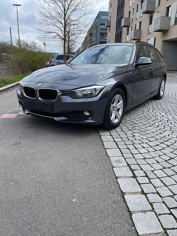 Second-hand BMW 318 143 CP (105 kW) 2014 Gri Break