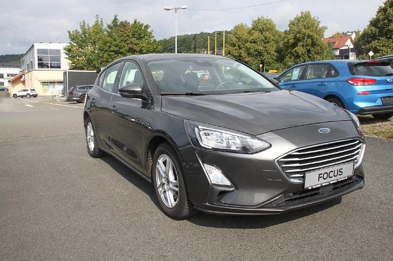 Gebraucht Ford Focus Cool & Connect 125 PS (91 kW) 2019 Magneticgrau (metallic) Limousine