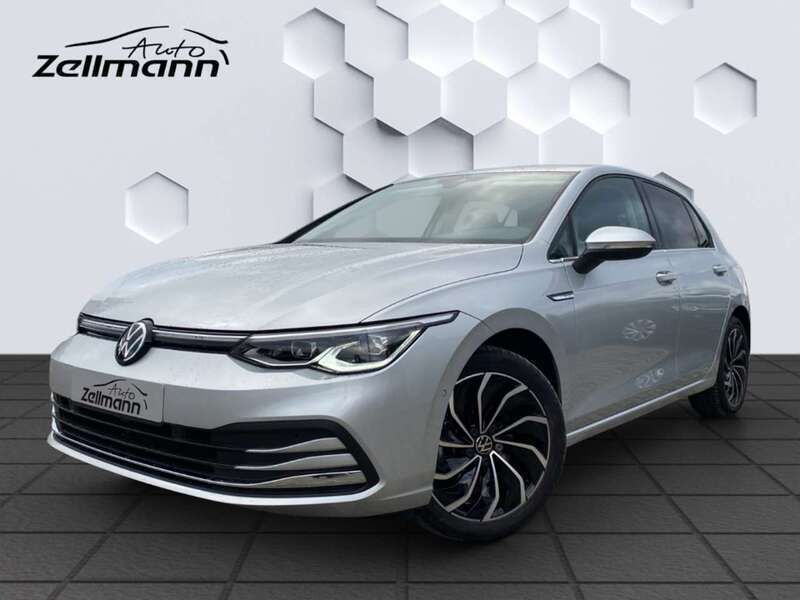Silber Gebraucht 2023 VW Golf VIII Style Limousine | 27.835 € (Fairer Preis) - Bild 1/3