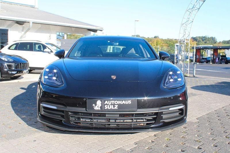 Gebraucht Porsche Panamera 4 330 PS (242 kW) 2018 Schwarz Limousine