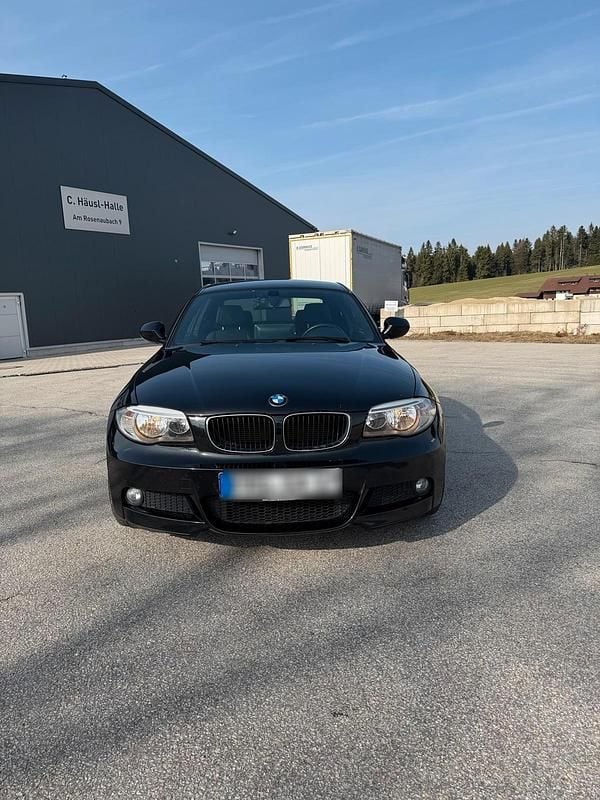 Gebraucht BMW 123 Coupé Performance 204 PS (150 kW) 2011 Schwarz Coupé