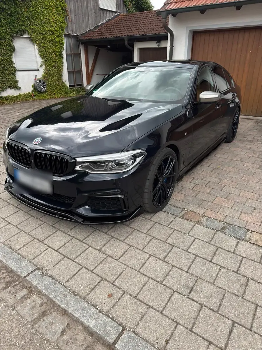 Gebraucht BMW M550 Performance 462 PS (339 kW) 2017 Schwarz Limousine