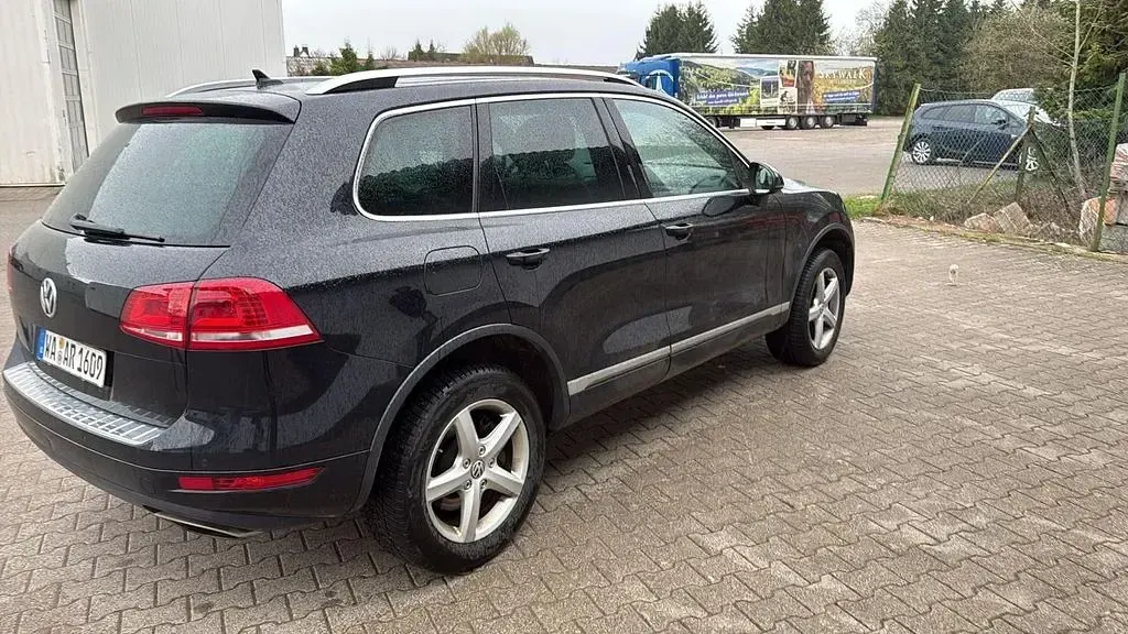Usata VW Touareg 245 CV (180 kW) 2014 Nero SUV