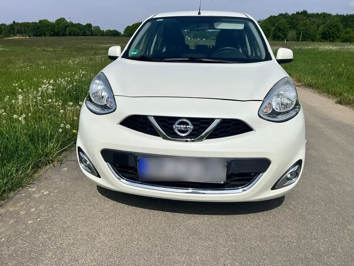Gebraucht Nissan Micra 80 PS (58 kW) 2016 Weiß Kleinwagen