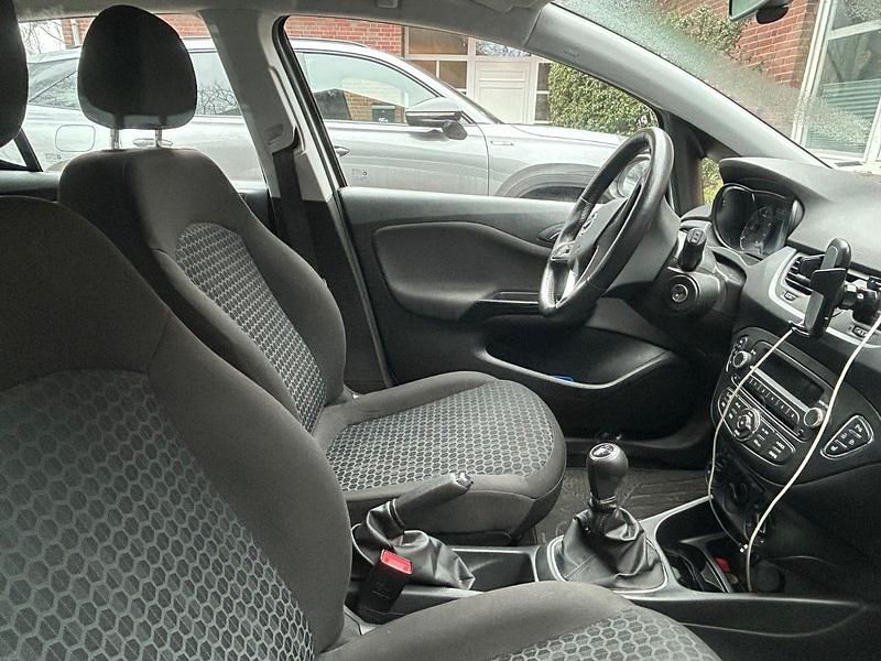 Gebraucht Opel Corsa 90 PS (66 kW) 2017 Weiß Kleinwagen