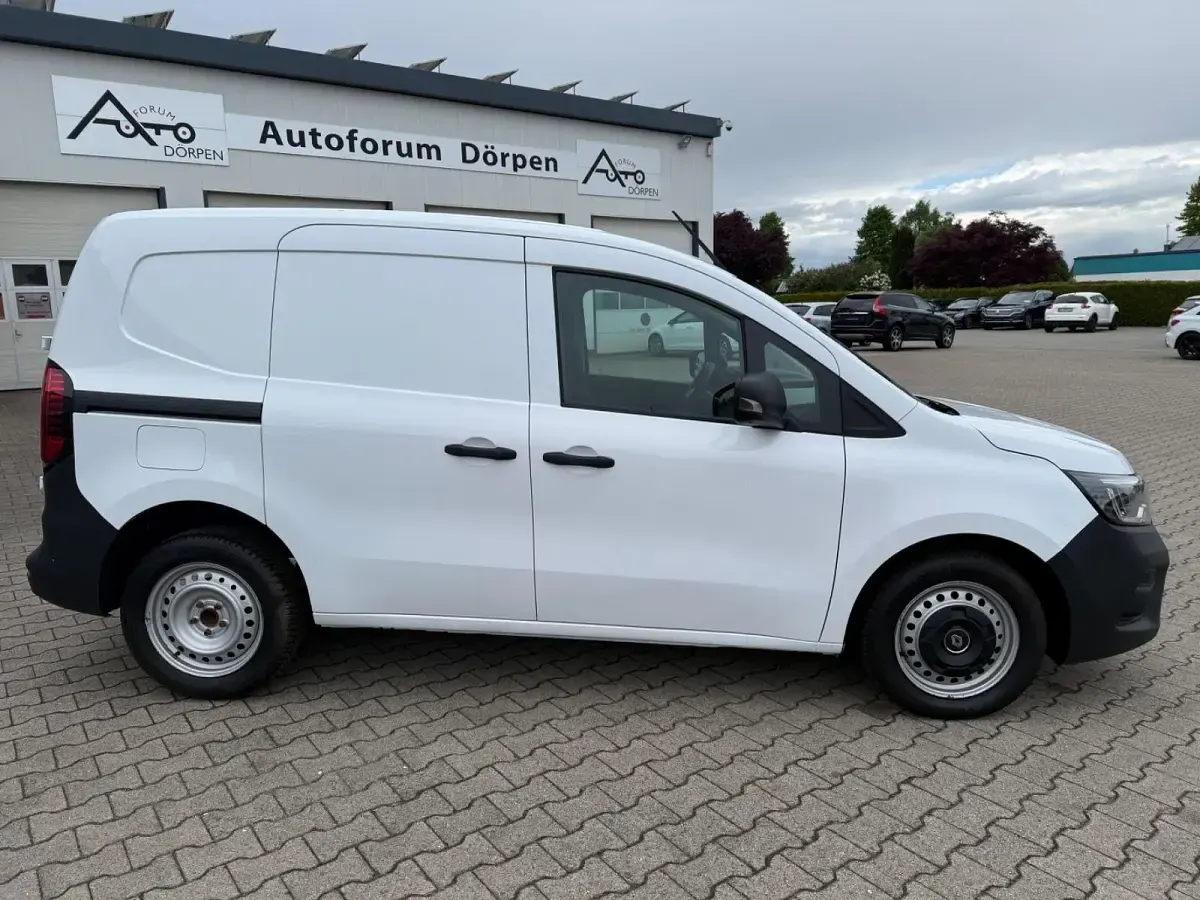 Gebraucht Renault Kangoo 102 PS (75 kW) 2022 Weiß Van / Kleinbus
