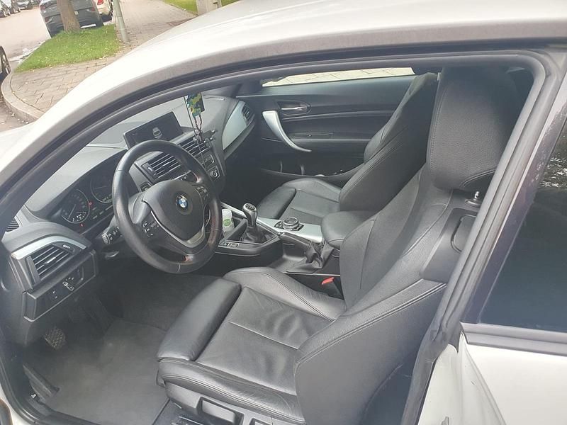 Gebraucht BMW 120 184 PS (135 kW) 2014 Weiß Kleinwagen