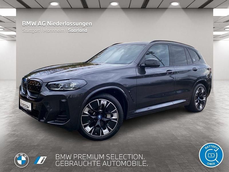 Grau Gebraucht 2022 BMW iX3 M Sport SUV | 43.580 € (Etwas zu teuer) - Bild 1/4