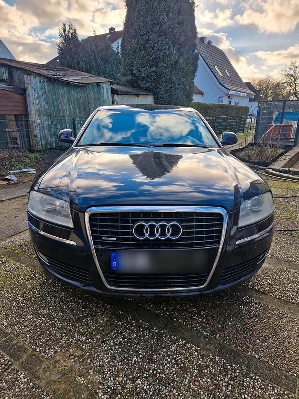 Schwarz Gebraucht 2007 Audi A8 Ambiente Limousine | 6.600 € (Guter Preis) - Bild 1/4