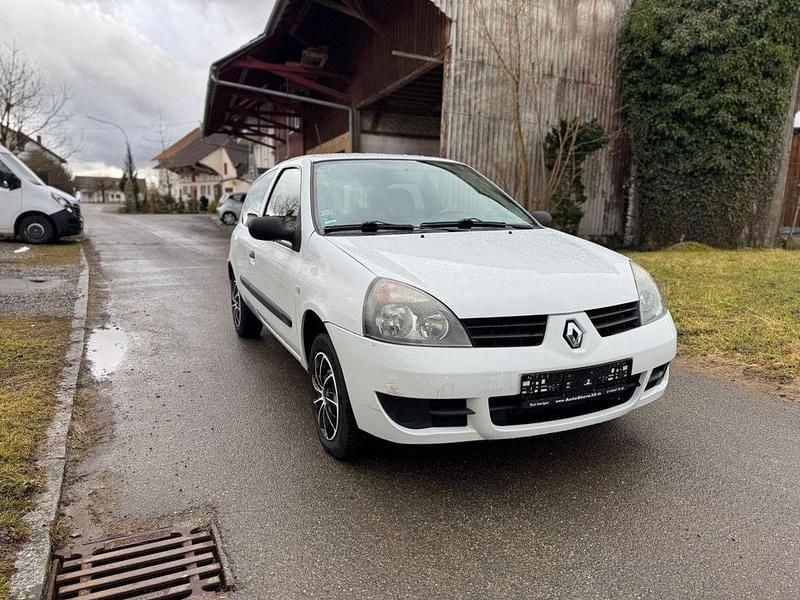 Gebraucht Renault Clio II 75 PS (55 kW) 2008 Weiß Kleinwagen