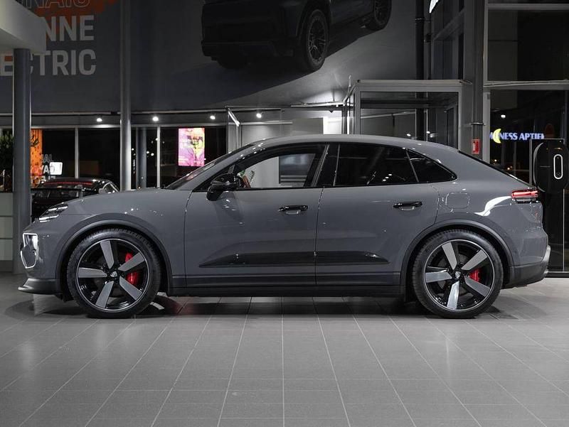 Brugt Porsche Macan 380 kW (517 HK) 2025 Grå SUV
