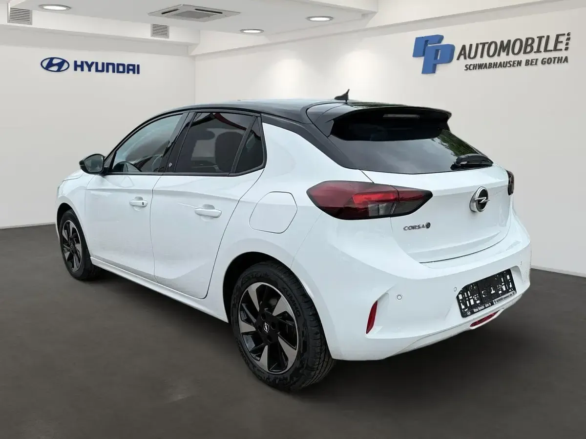 Gebraucht Opel Corsa-e Edition 100 kW (136 PS) 2020 Weiß Kleinwagen