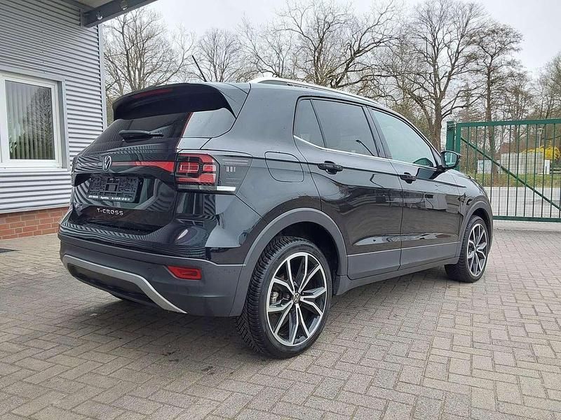 Gebraucht VW T-Cross Style 150 PS (110 kW) 2023 Schwarz SUV