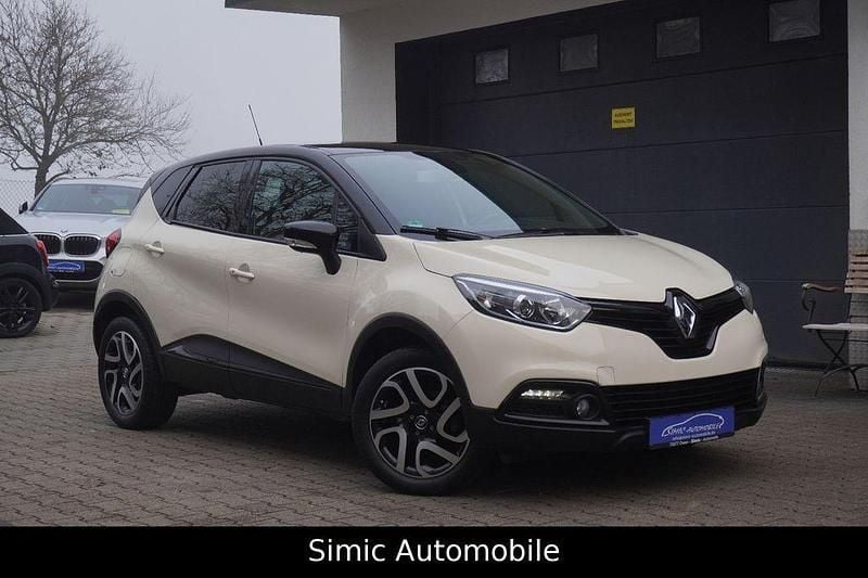 Beige Gebraucht 2017 Renault Captur Intens SUV | 11.999 € (Guter Preis) - Bild 1/4