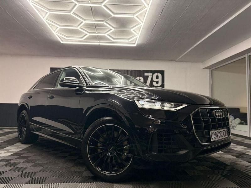 Schwarz Gebraucht 2021 Audi Q8 SUV | 54.980 € (Guter Preis) - Bild 1/4