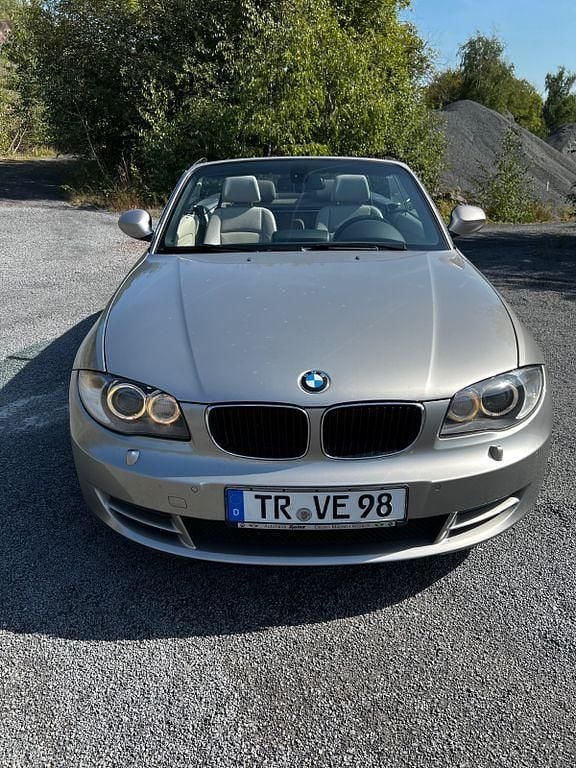 Gebraucht BMW 125 Cabriolet Performance 218 PS (160 kW) 2009 Beige Cabrio