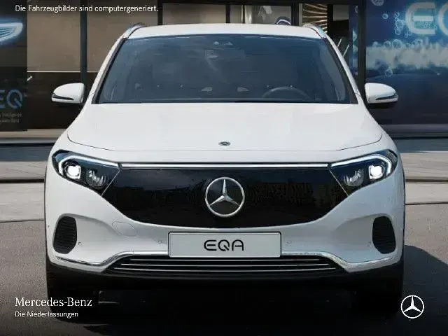 Gebraucht Mercedes EQA300 167 kW (228 PS) 2025 SUV