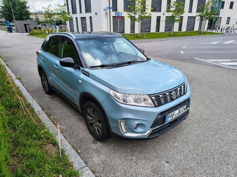 Gebraucht Suzuki Vitara Comfort 140 PS (102 kW) 2019 Blau SUV
