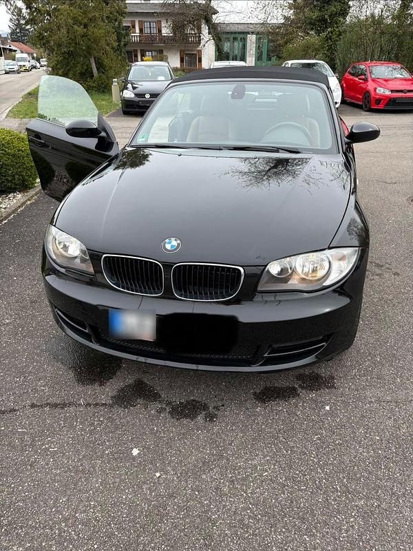Gebraucht BMW 118 Cabriolet 143 PS (105 kW) 2008 Schwarz Cabrio