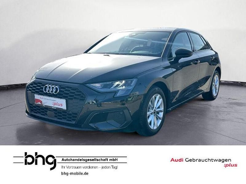 Gebraucht Audi A3 Ambiente 110 PS (80 kW) 2024 Schwarz Kombi