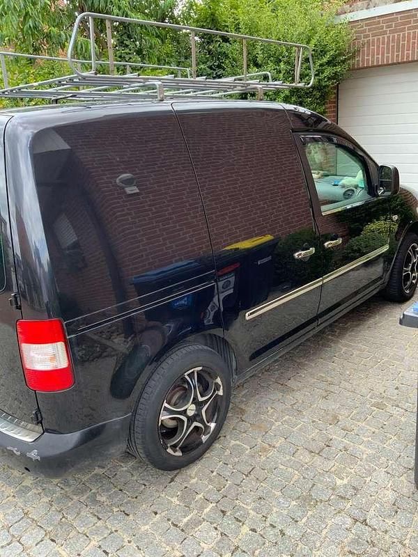 Schwarz Gebraucht 2008 VW Caddy Van / Kleinbus | 4.750 € (Fairer Preis) - Bild 1/1