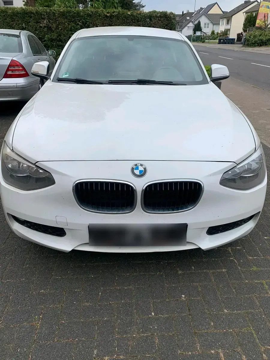 Gebraucht BMW 114 102 PS (75 kW) 2012 Weiß Kleinwagen